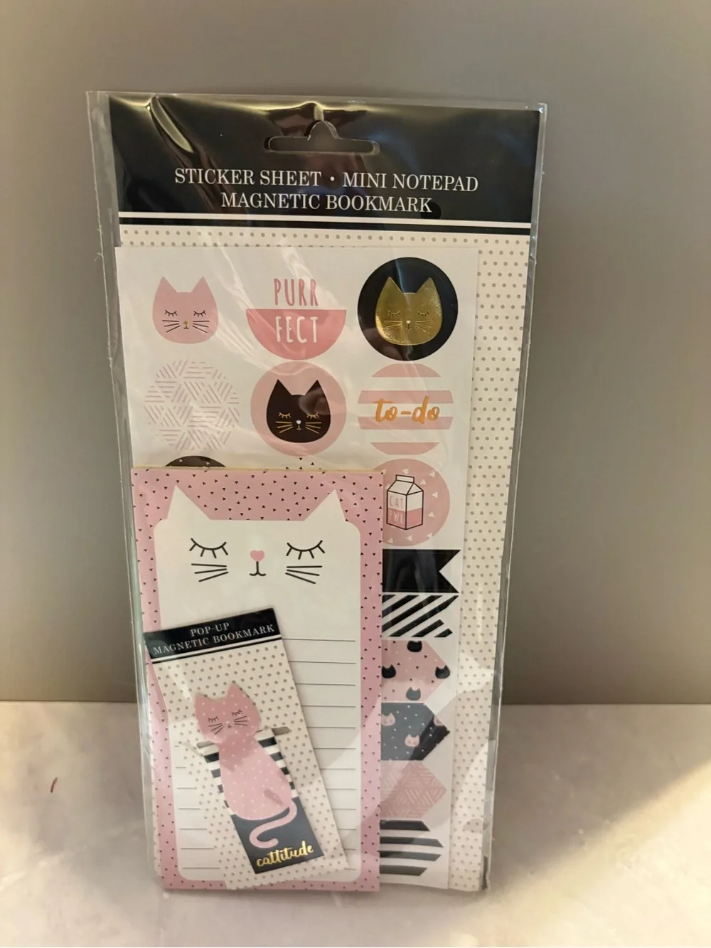 Magnetic Cat Bookmark & Sticker Notepad - Pink